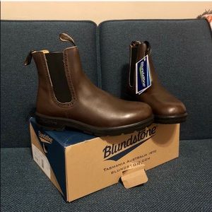 NWT Blundstone Women’s High Top Boots